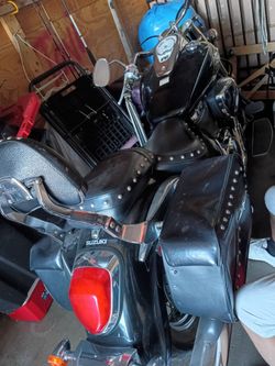Suzuki boulevard