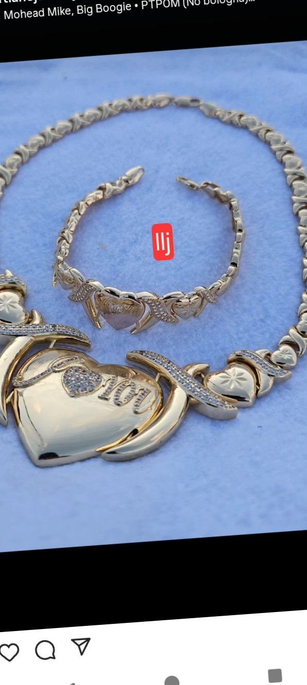 Women Heart Necklace And Bracelet Set