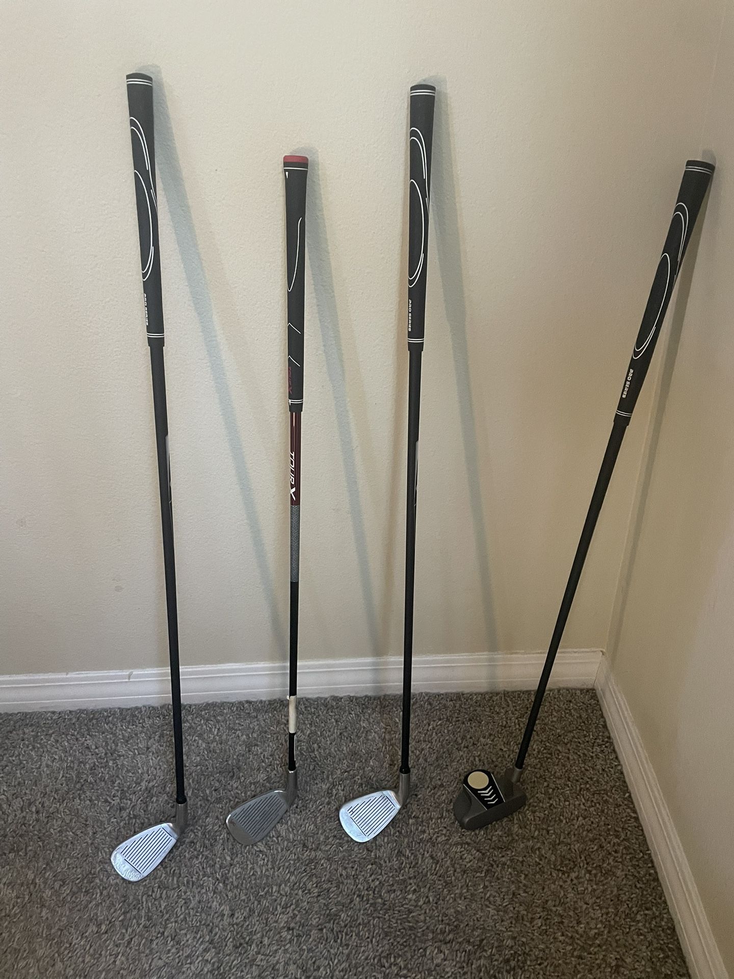 Tour X Pro Series Jr. Golf Clubs