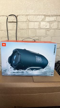 JBL Xtreme 5 portable Bluetooth speaker