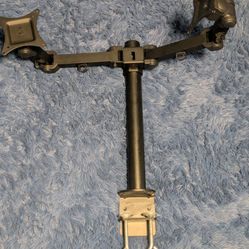 Dual Monitor Mount [Mount-It!] (Also trading for a single arm mount)