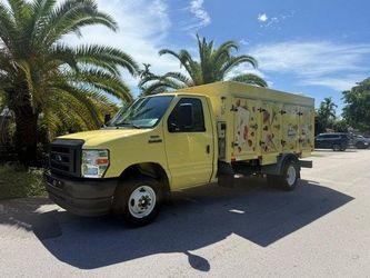 2022 Ford E-450 Cutaway