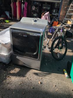 Maytag Front-Load Dryer Metallic Slate