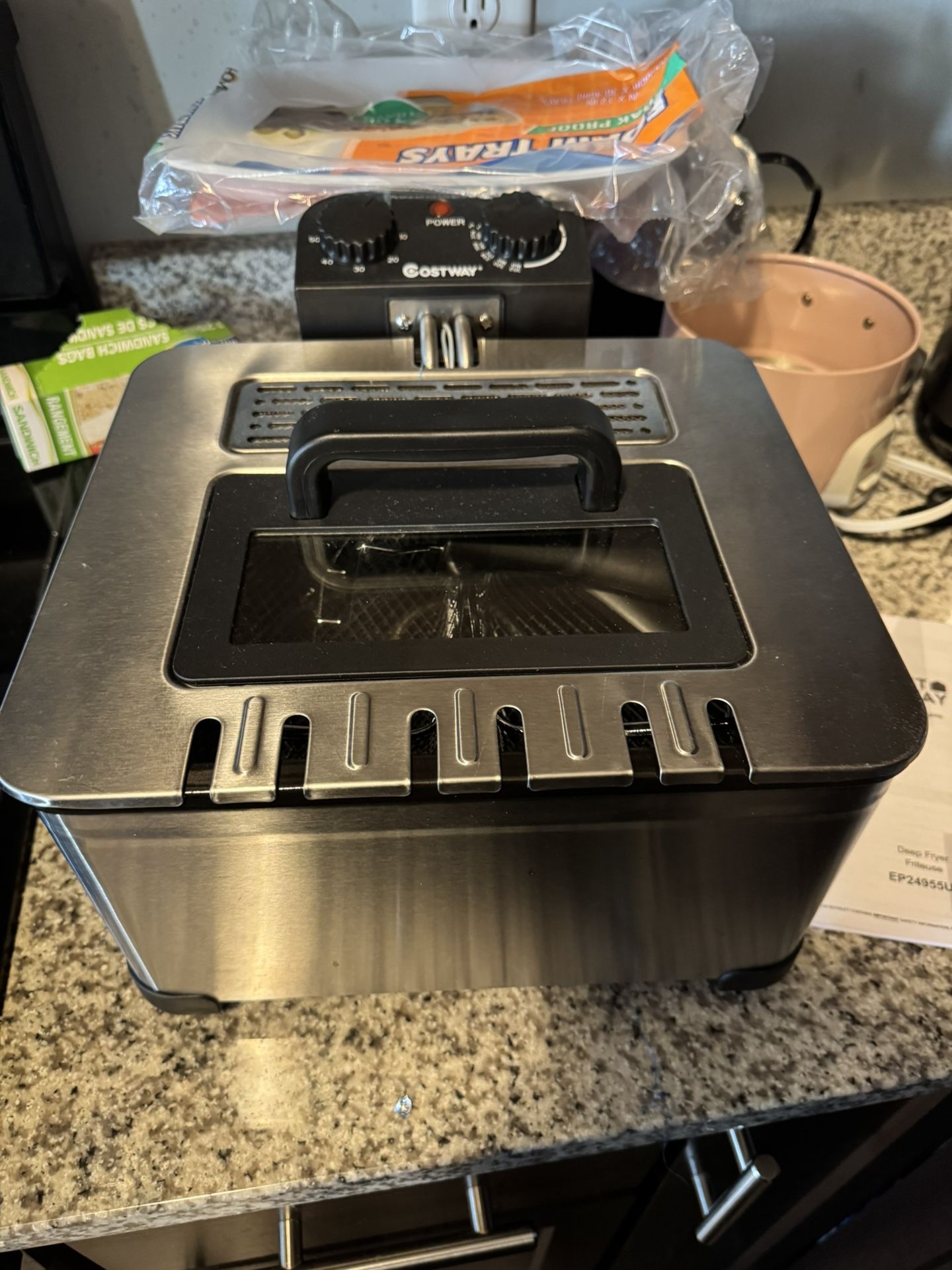 NEVER USED DEEP FRYER