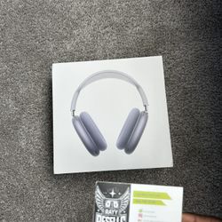 Brand New Apple Airmax Headphone