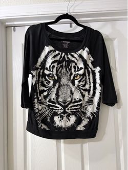 White Bengal Tiger Black Quarter Sleeve Lounge Top