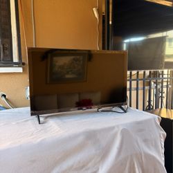 Hiro Roku TV 32 Inch 