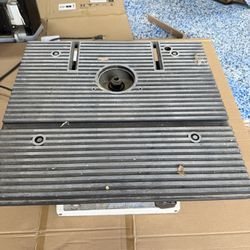 Delta Bench-top Wood Shaper