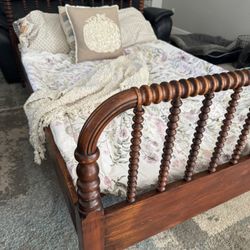 Jenny Lind Spindle Bed Full 1890’s