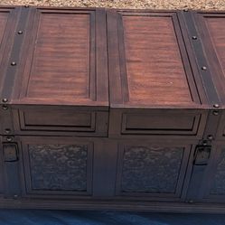 Hardwood Ornate Detail Carved Coffee Table