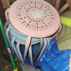 Round , Flower Stands ! 6 Pastel COLORS