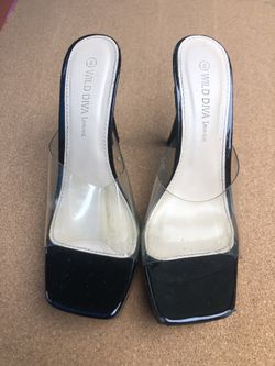 Woman’s High Heel Pumps Size 8