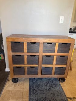 2 Wooden buffet cabinet