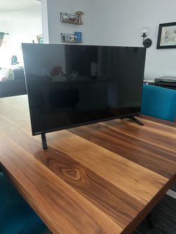 Toshiba 32” Fire TV Smart TV w/ Alexa Remote