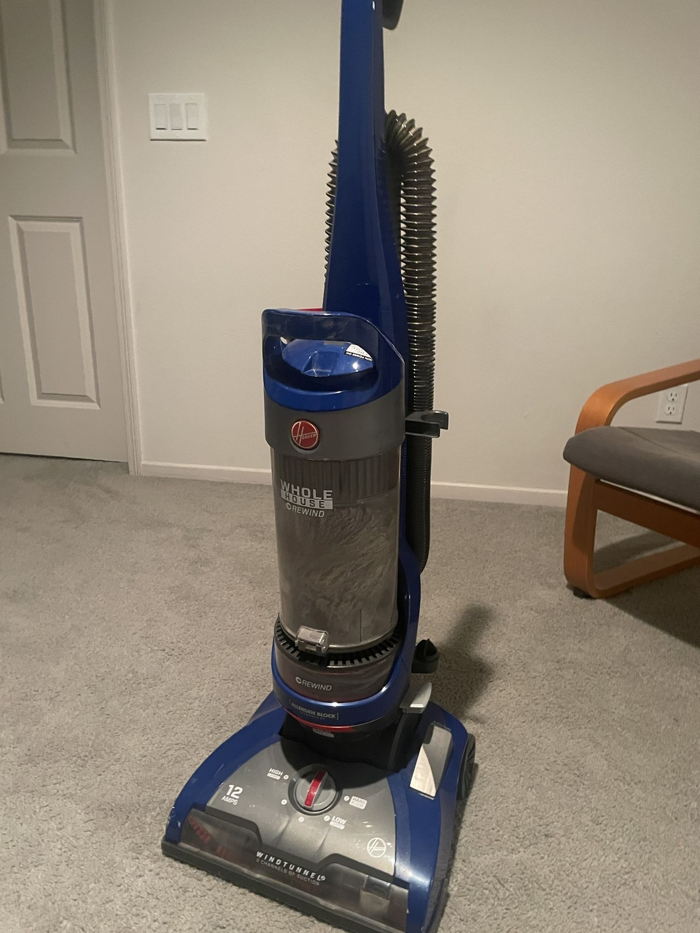 Hoover Vacuum W/ Replacement Filter