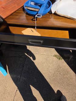 Good Wood Desk with Outlets