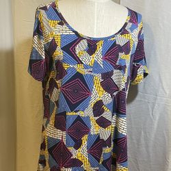 New LuLaRoe Size L  Classic T Multi-Color