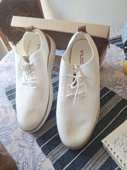 Vilocy Men's shoes Size 12