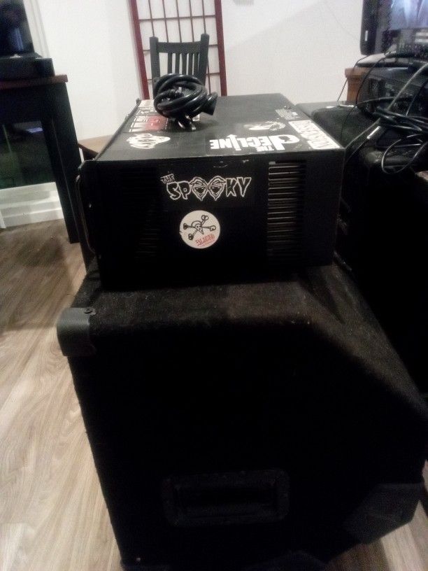 Carvin B1000 Head Gallien Kruger Cab