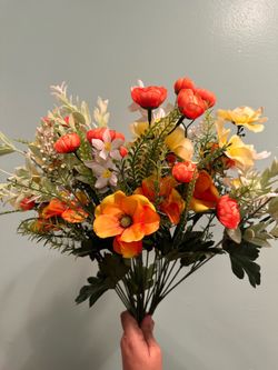 Bouquet of orange and yellow fake flowers - 3 pieces