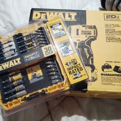 DeWalt 20V Brushless Impact Drill Set With Bits BRAND NEW 