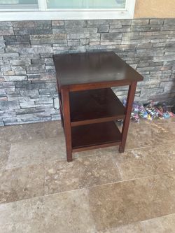 Corner table  22x24x30.5 height