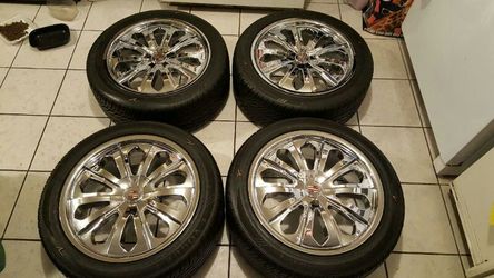 Cadillac Vogue Tires