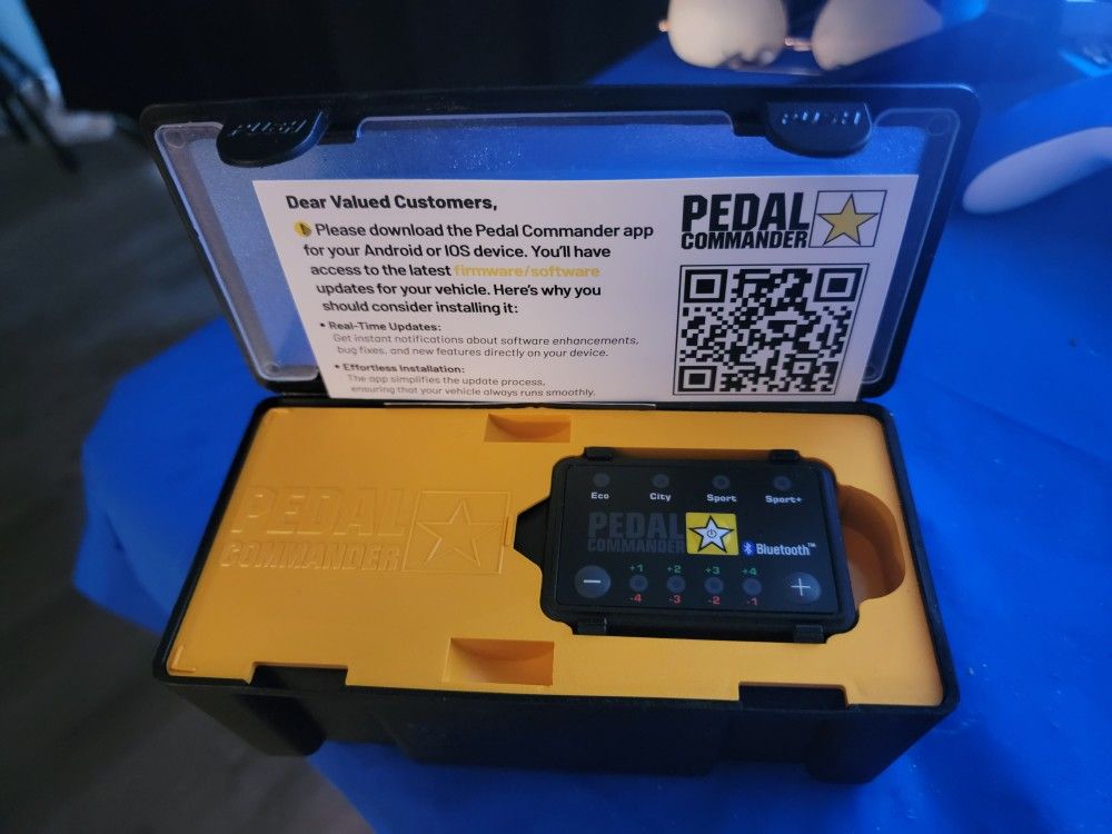 Pedal Commander Throttle Response Controller 