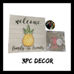 NIB 3pc Pineapple Decor Set