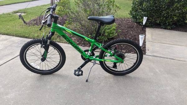 Kids Schwinn Bike  PRICE - $100