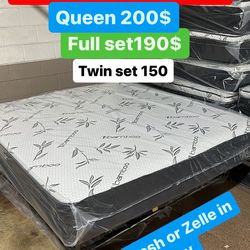 Huge sale for Mattress And Box Twin size #mattress and box 150.$ full 190$ Queen 200$ king 290$. free delivery free set up 708….289…7715… cash or Zell