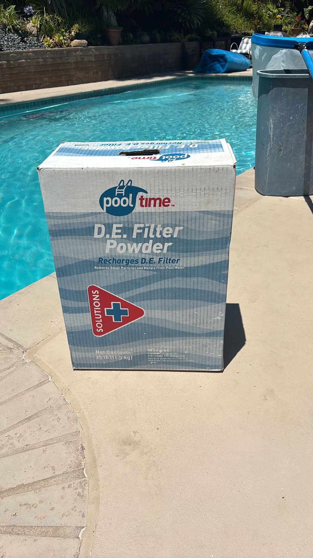 D E Powder Pool