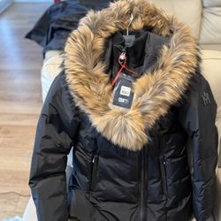 ADALI-F Down coat with natural fur Signature Mackage Collar Mackage Coat/ Jacket