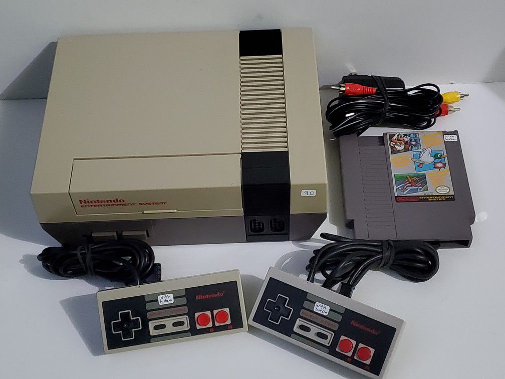 Nintendo NES Bundle With Super Mario Bros Games