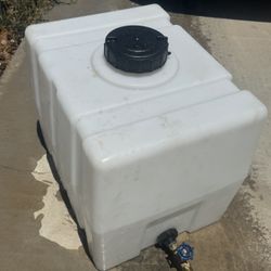  30 gallon Water Tank