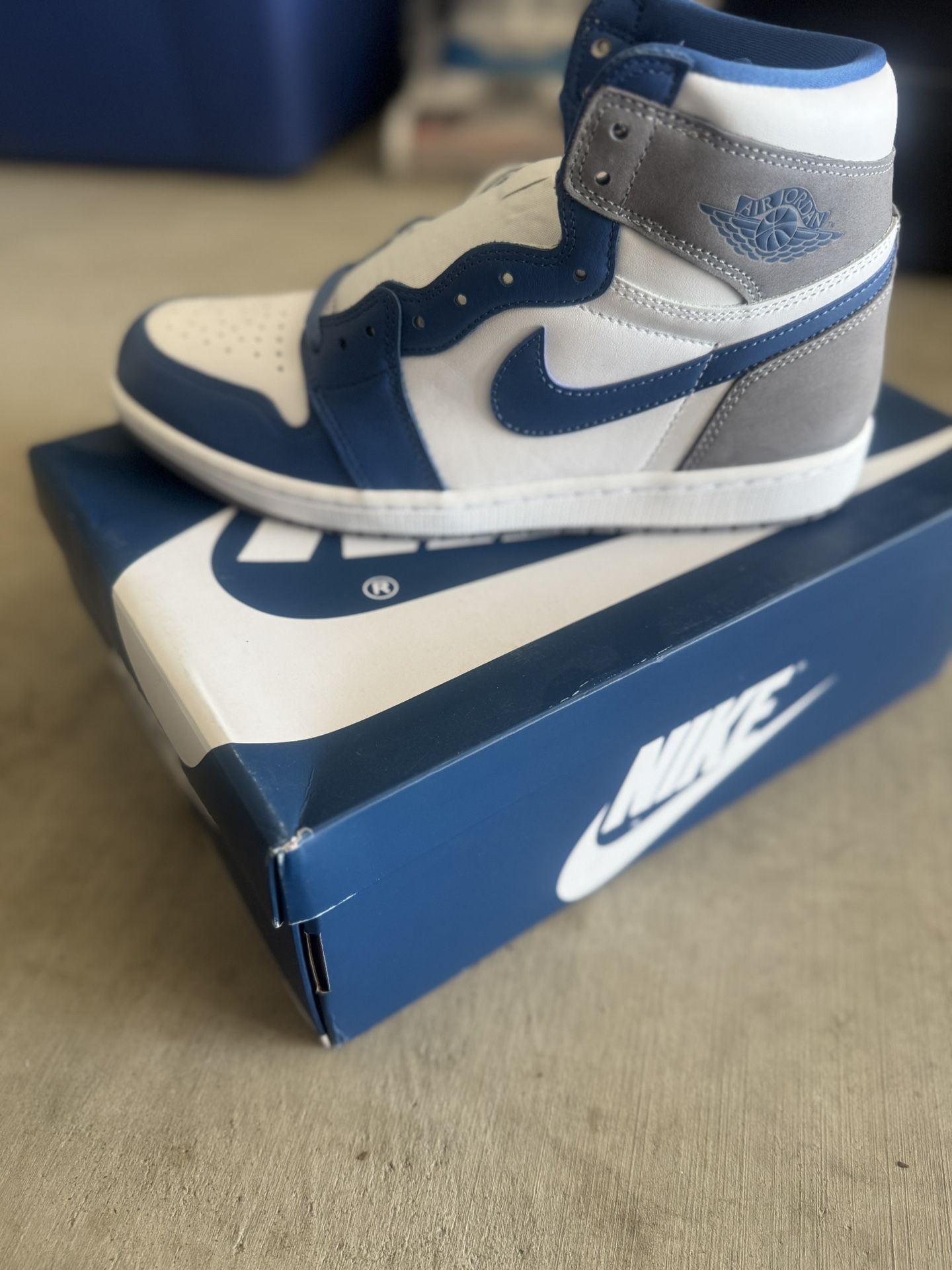 Jordan 1s Throw Prices New Out The Box