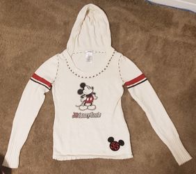 Disneyland sweater