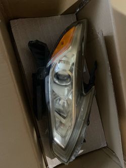 Headlights for a Nissan Altima