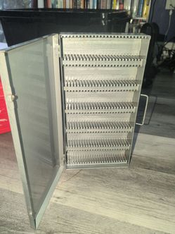 Metal container