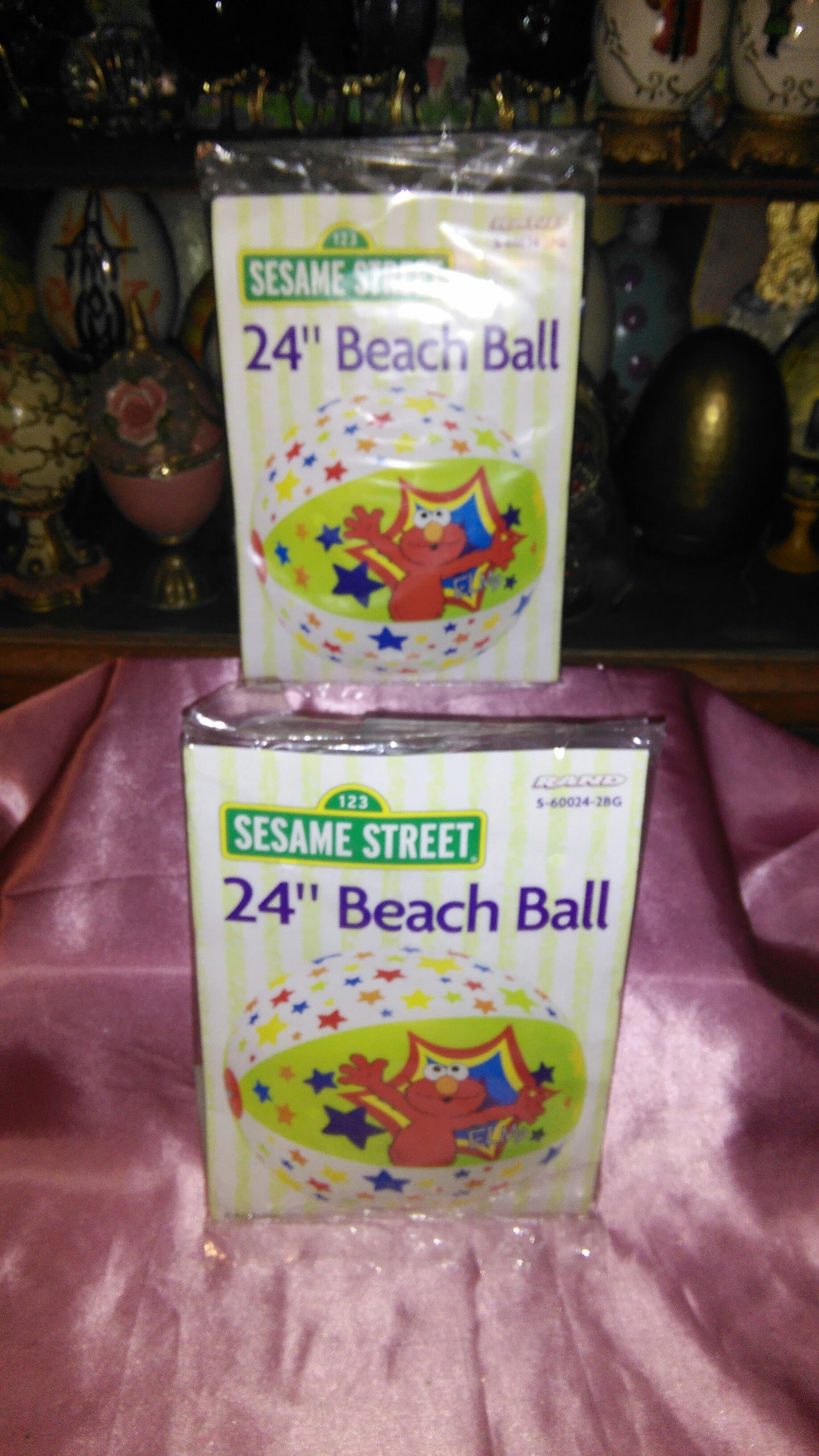 New 24" Sesame Street Beach Balls