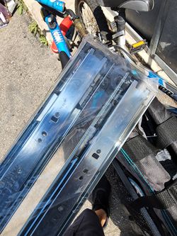 Close Drawer Slide