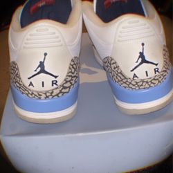 Nike Air Jordan Retro 3 UNC