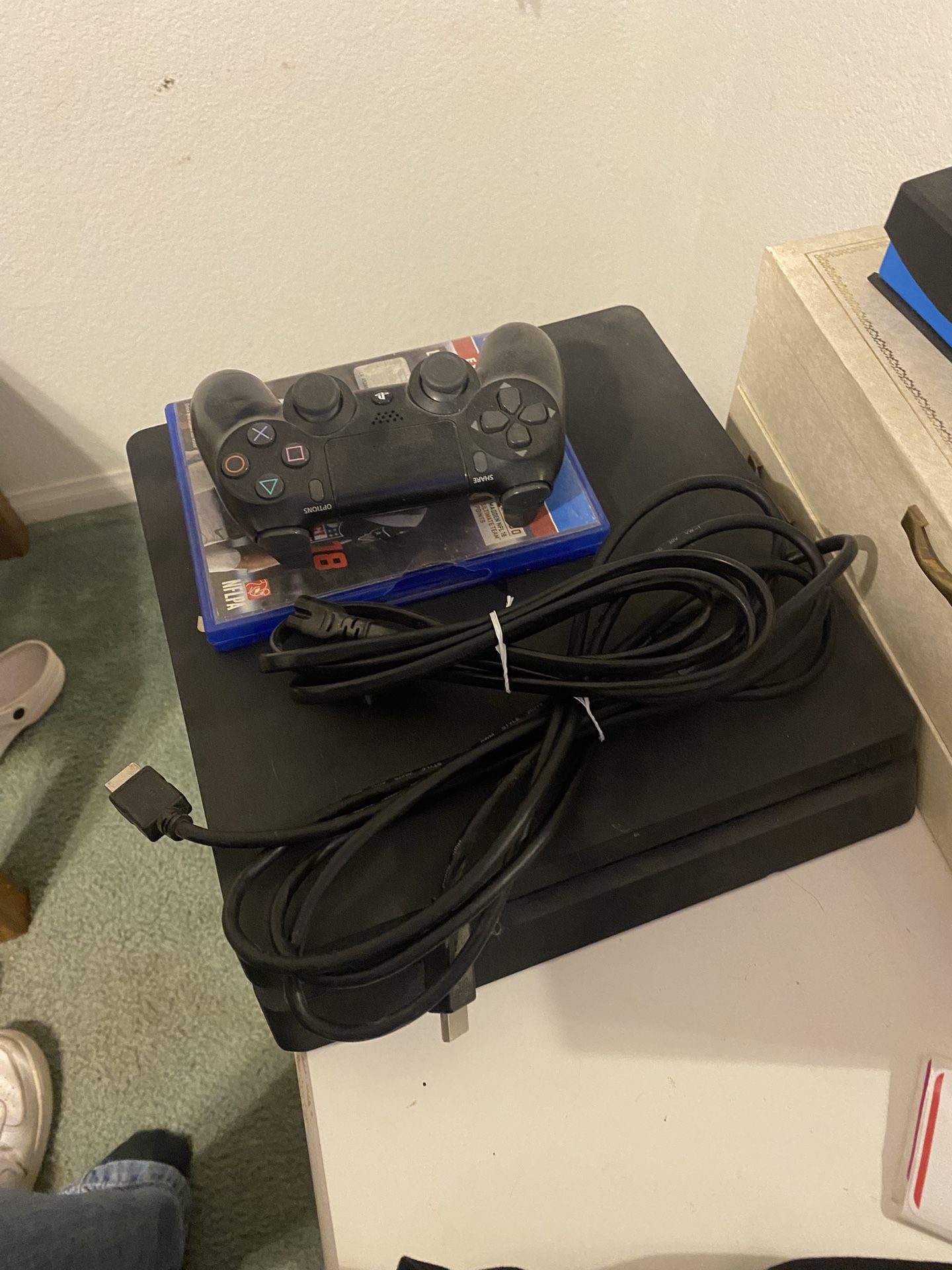 PS4