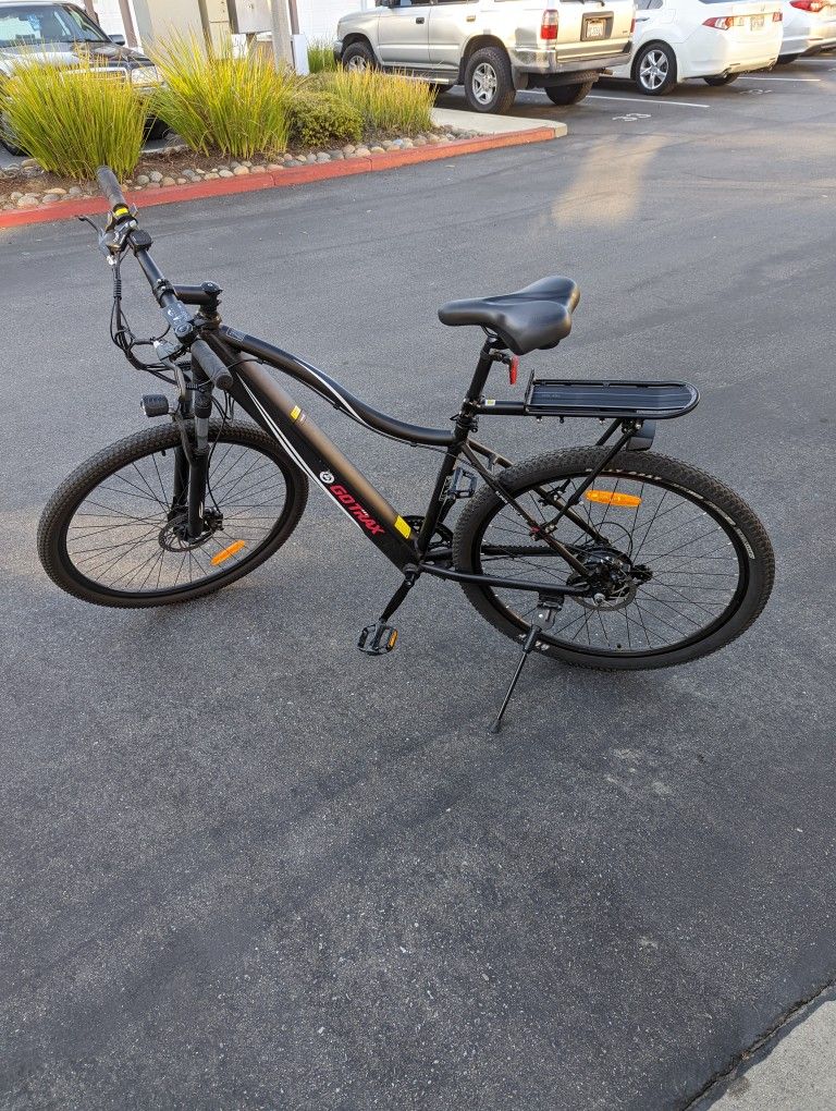 GoTrax Alpha XL Electric Bike
