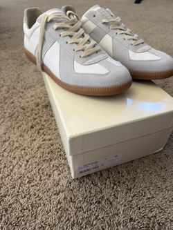 Maison Margiela White Gats Size 46
