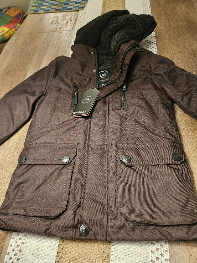 BOYS JACKET-Brand New: Size 5-6 URBAN REPUBLIC
