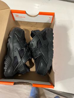 Baby Shoes Size 7C Brand New