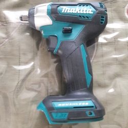 New Makita 3/8 Impact Tool Only