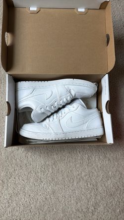 Like New Air Jordan 1 White Lows