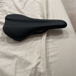 Bontrager Aravada Bike Seat